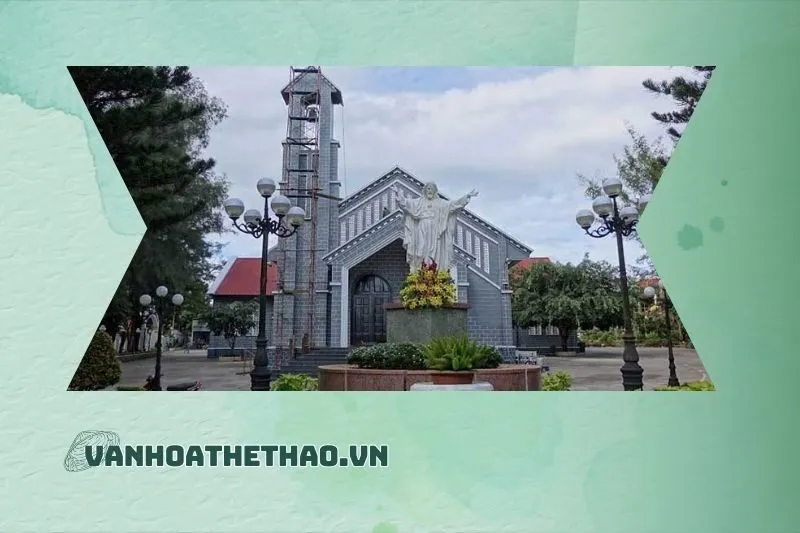 Những lưu ý khi thăm Nhà thờ Thánh Tâm Đắk Lắk