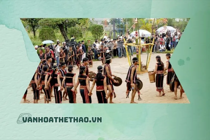 Cách tham gia Lễ hội Cồng Chiêng Tây Nguyên Đắk Lắk