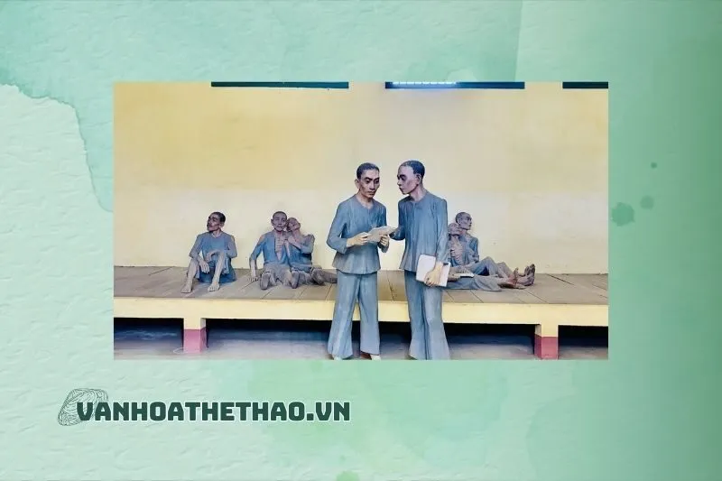 Lưu ý khi tham quan Nhà đày