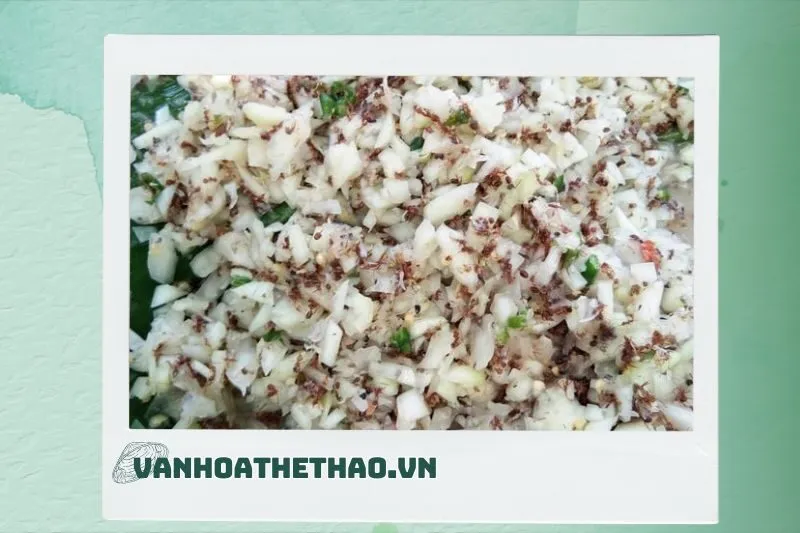 Nguyên liệu chính để làm gỏi đu đủ kiến lửa Đắk Lắk 